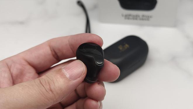 耳机评测：三年磨一剑降噪与音质的完美融合龙8国际唯一览邦LaiPods Pro+(图11)